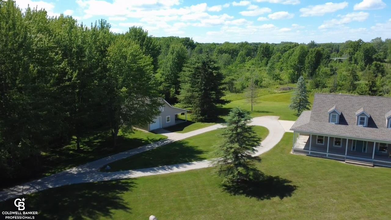 9660 Brandon Road Avoca, MI 48006 - Photo 3 of 72