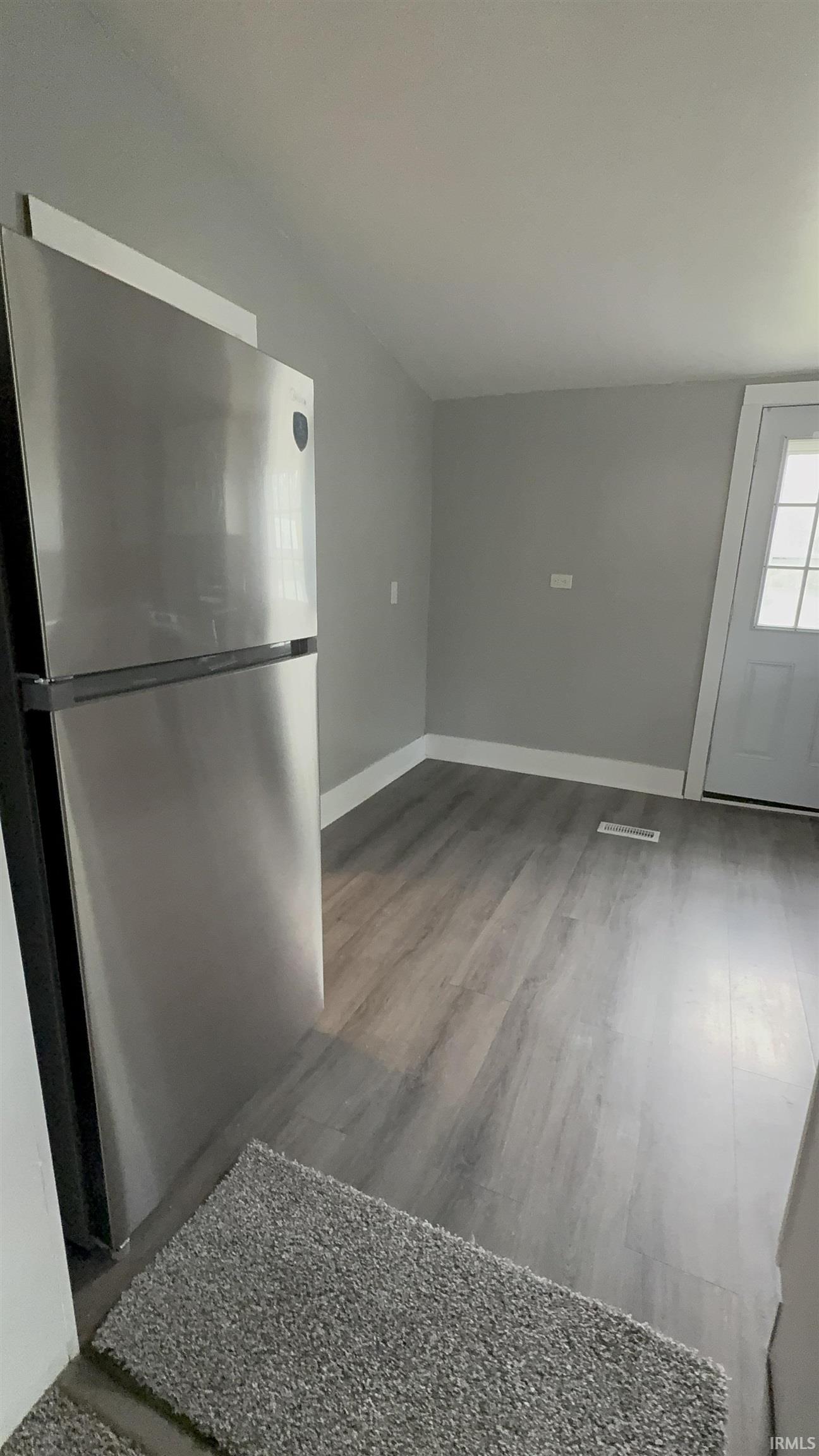 302 Main Street La Paz, IN 46537 - Photo 13 of 35