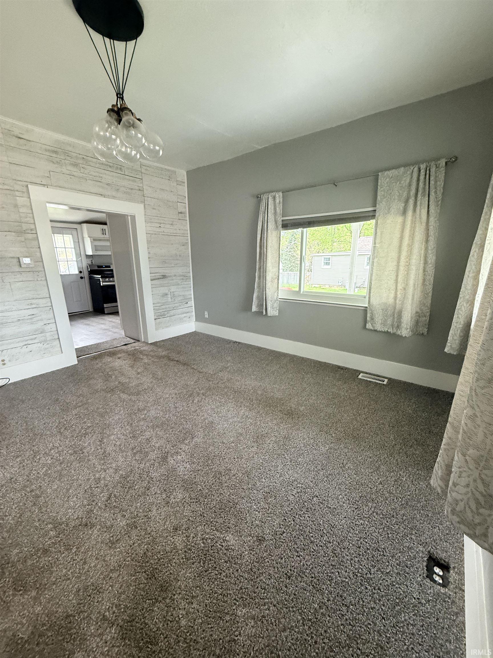 302 Main Street La Paz, IN 46537 - Photo 6 of 35