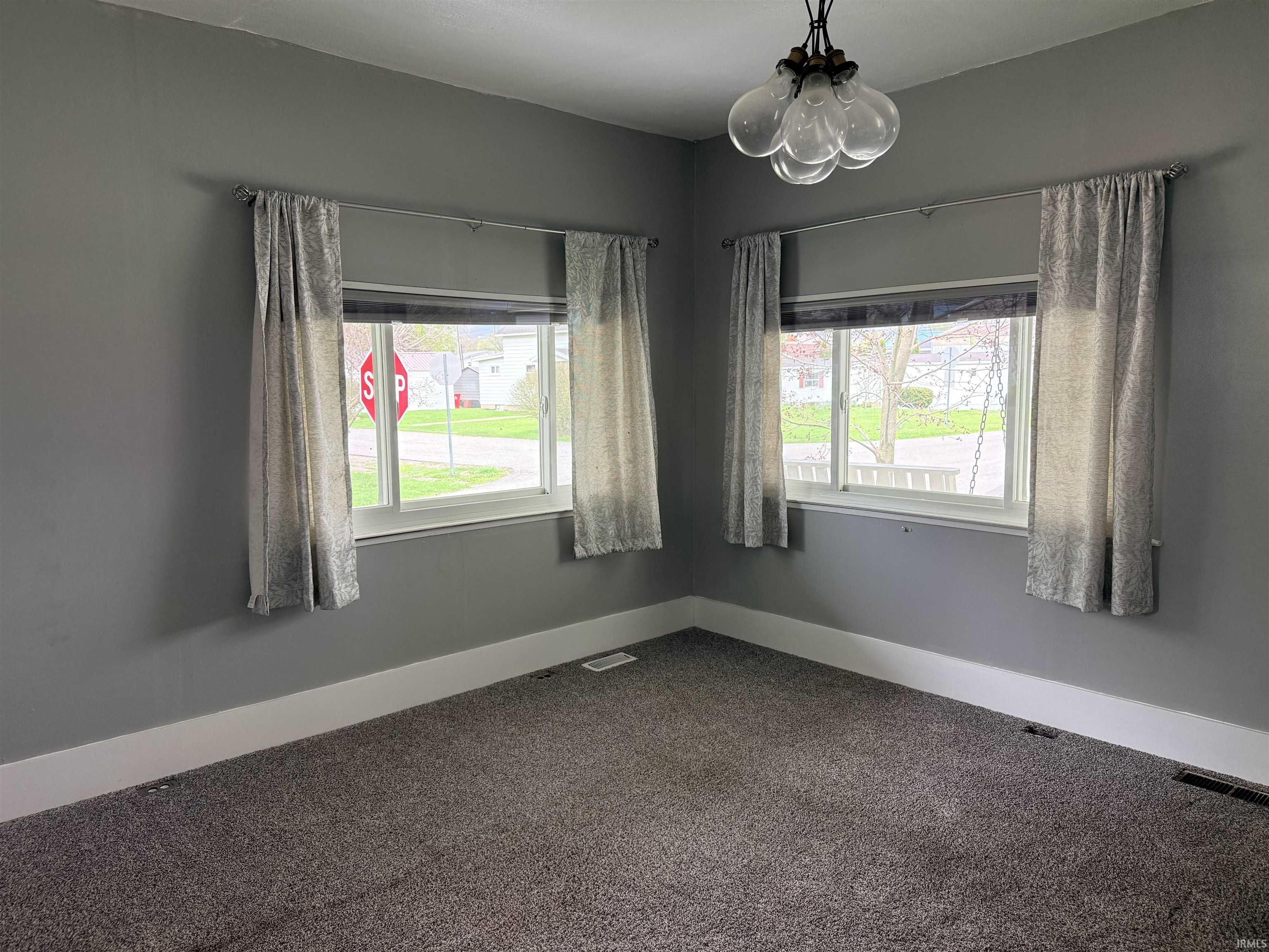 302 Main Street La Paz, IN 46537 - Photo 9 of 35