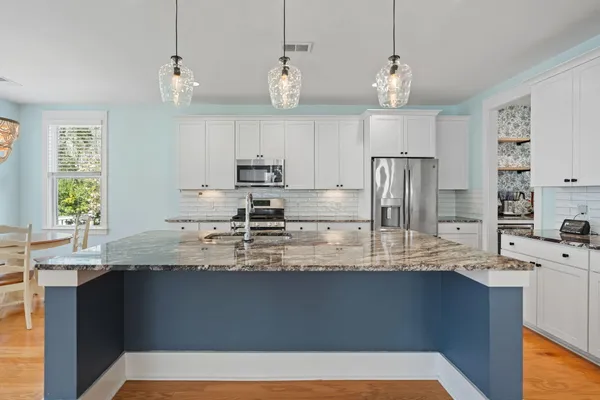 $3,250 | 311 Weston Hall Drive, Summerville, SC 29483