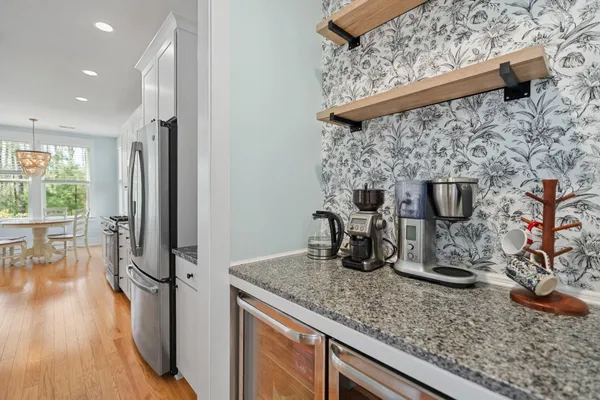 $3,250 | 311 Weston Hall Drive, Summerville, SC 29483