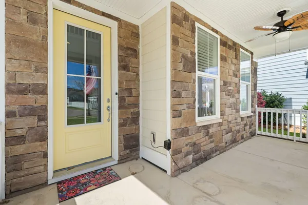 $3,250 | 311 Weston Hall Drive, Summerville, SC 29483