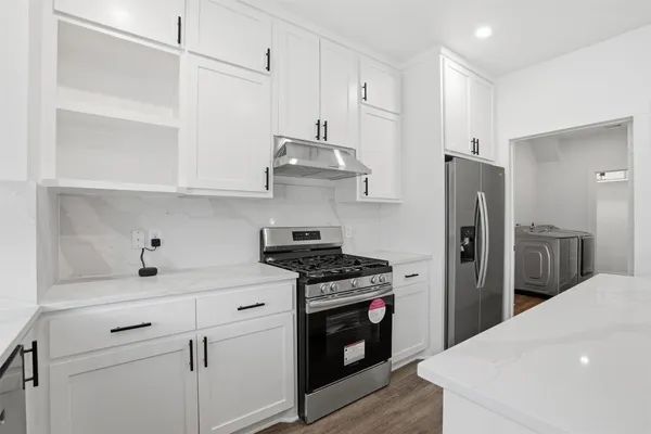 $3,800 | 3411 Nance Street, Houston, TX 77020