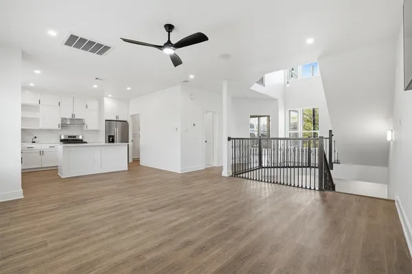 $3,800 | 3411 Nance Street, Houston, TX 77020