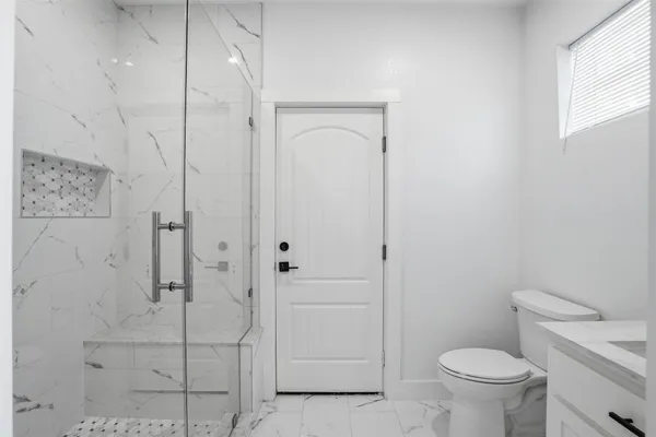 $3,800 | 3411 Nance Street, Houston, TX 77020