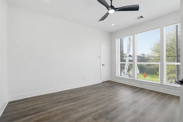 $3,800 | 3411 Nance Street, Houston, TX 77020