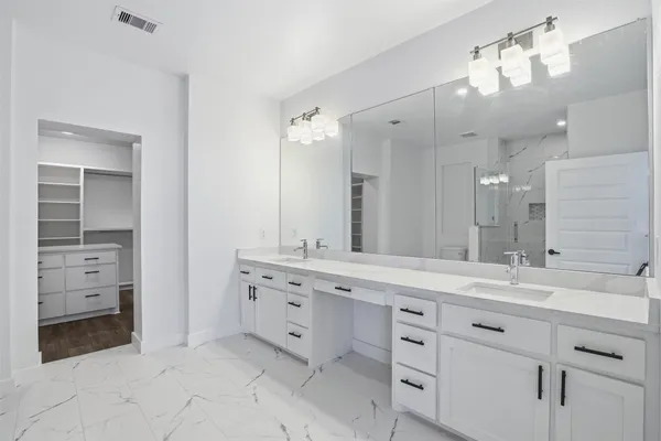 $3,800 | 3411 Nance Street, Houston, TX 77020