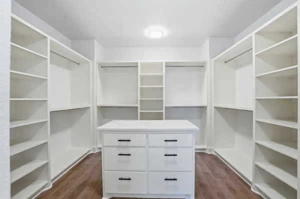 $3,800 | 3411 Nance Street, Houston, TX 77020