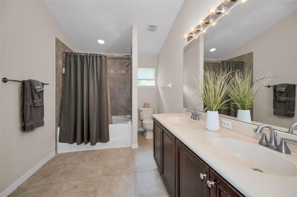 8525 Shallow Creek Court New Port Richey, FL 34653 - Photo 33 of 59
