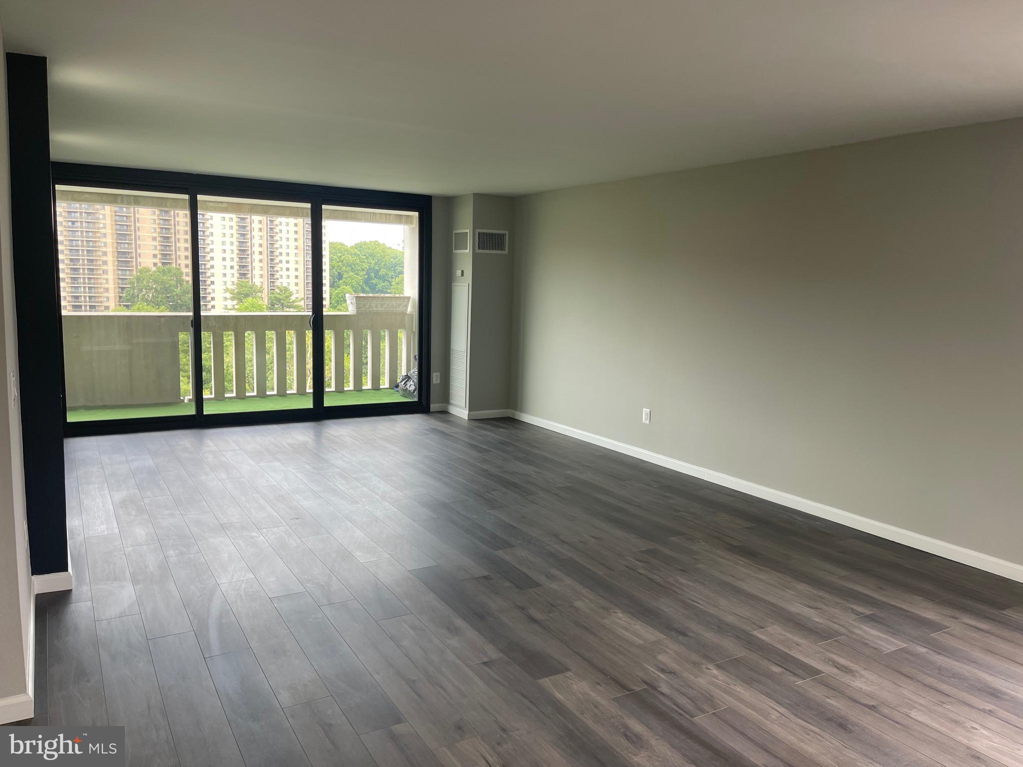 6101 Edsall Road, Unit 1202 Alexandria, VA 22304 - Photo 8 of 40