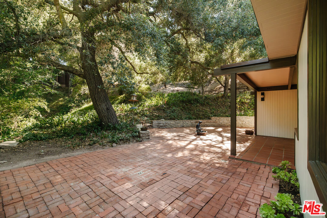 1289 Old Topanga Canyon Road Topanga, CA 90290 - Photo 20 of 53