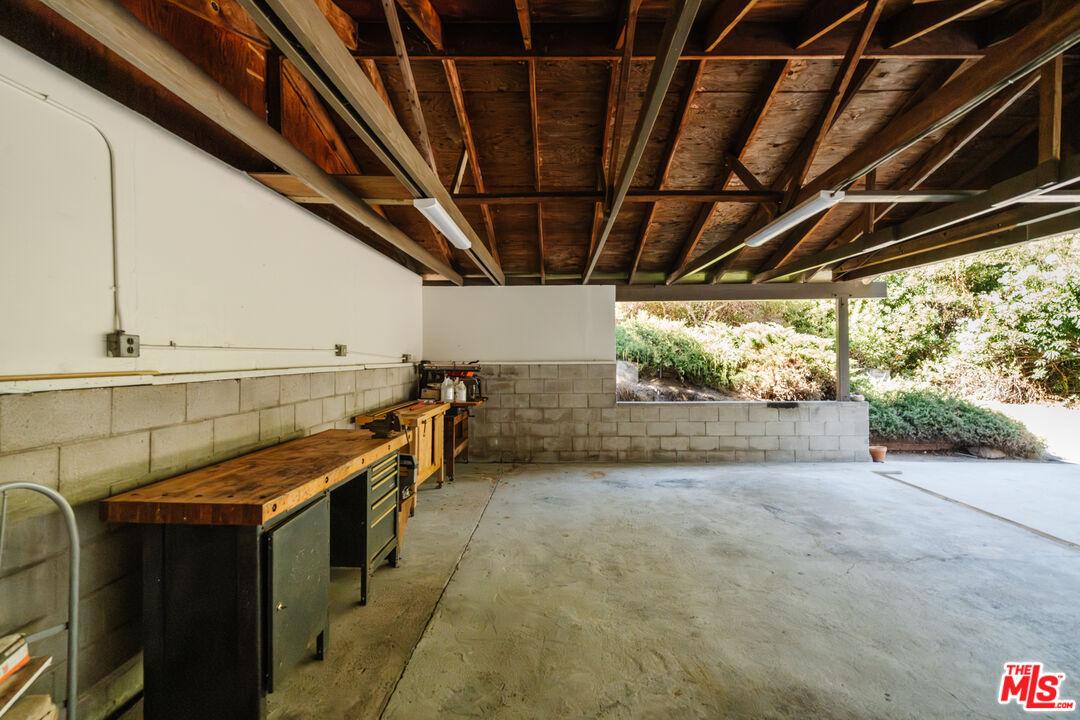 1289 Old Topanga Canyon Road Topanga, CA 90290 - Photo 29 of 53