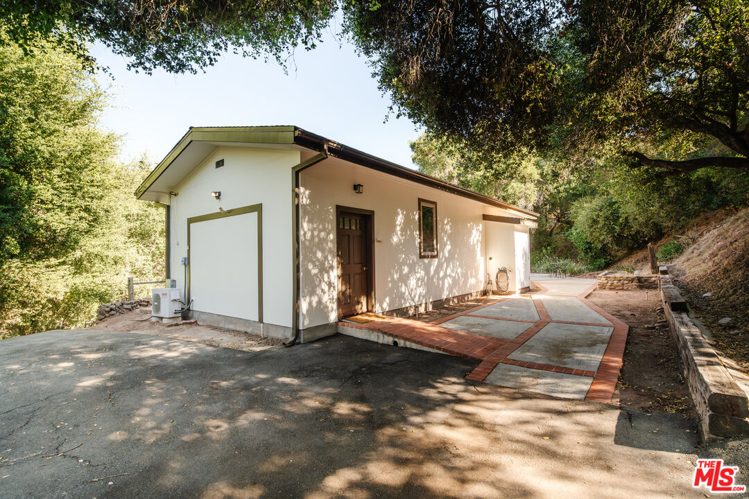 1289 Old Topanga Canyon Road Topanga, CA 90290 - Photo 31 of 53