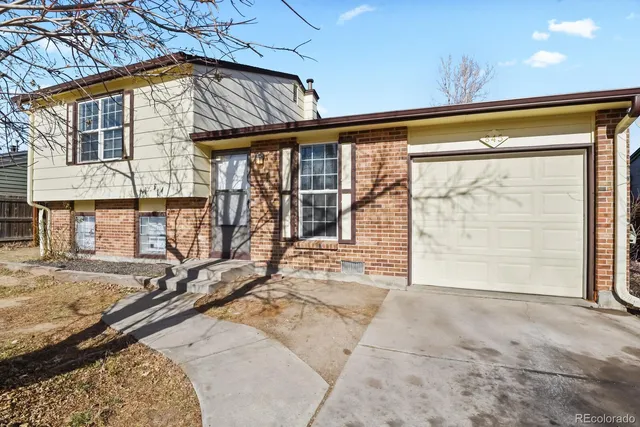 $374,900 | 845 Madison Way, Bennett, CO 80102