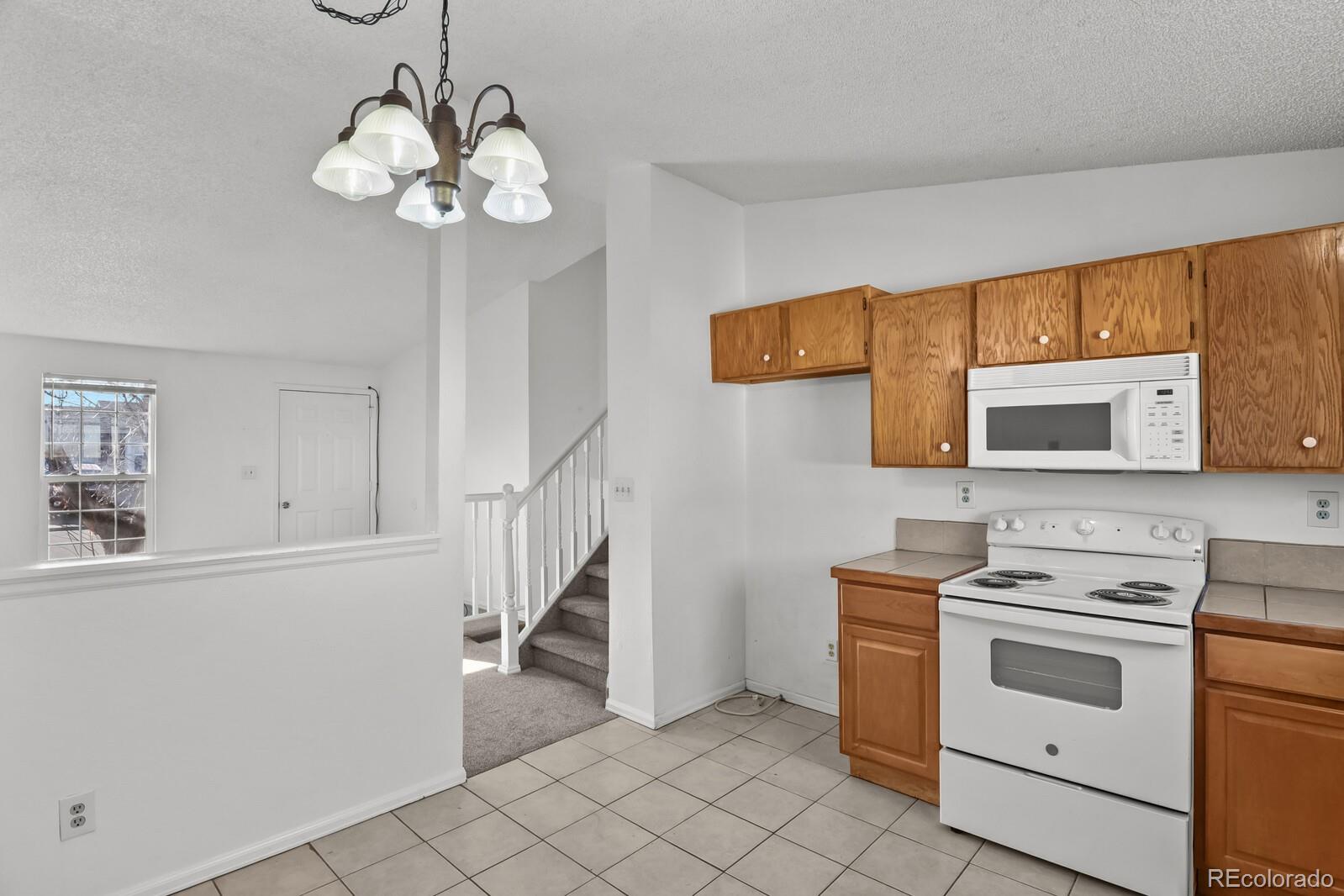 845 Madison Way Bennett, CO 80102 - Photo 10 of 24