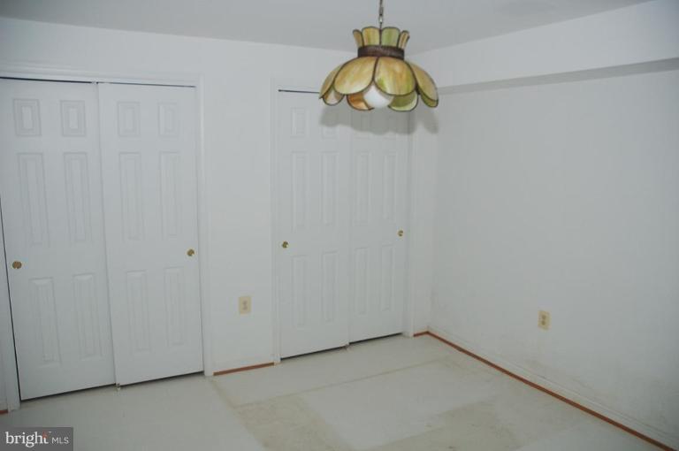 1401 Old Quincy Lane Reston, VA 20194 - Photo 16 of 17 Bedroom #4