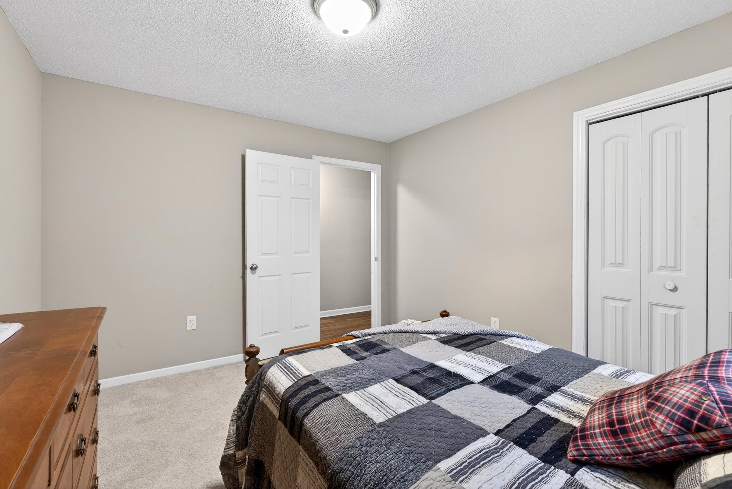190 Goodjoin Road Campobello, SC 29322 - Photo 14 of 26
