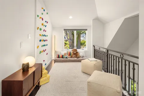 $2,950,000 | 1810 Madrona Drive, Seattle, WA 98122