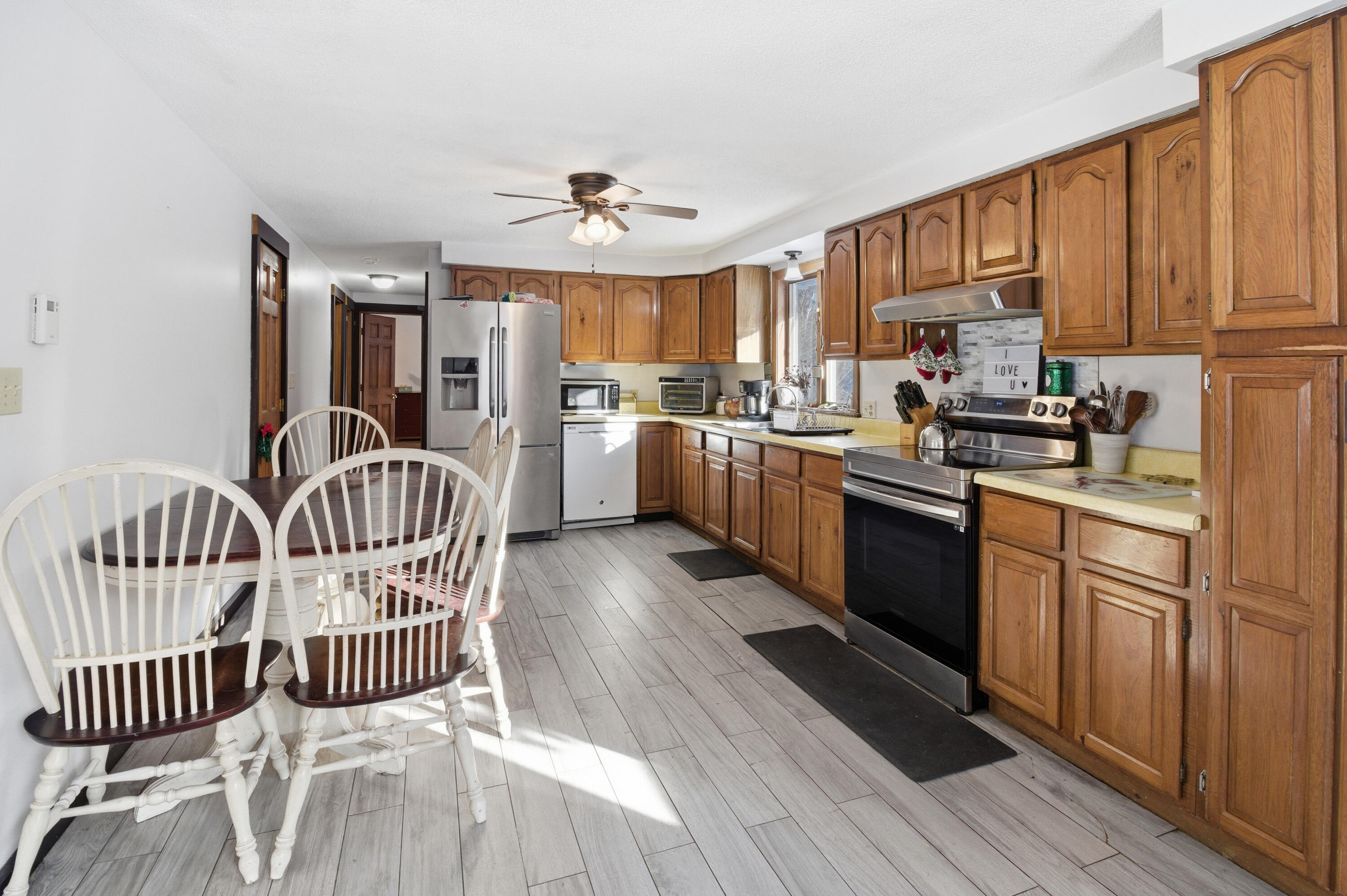 183 Pleasant Pond Road Turner, ME 04282 - Photo 12 of 44 183 Pleasant Pond Turner-40