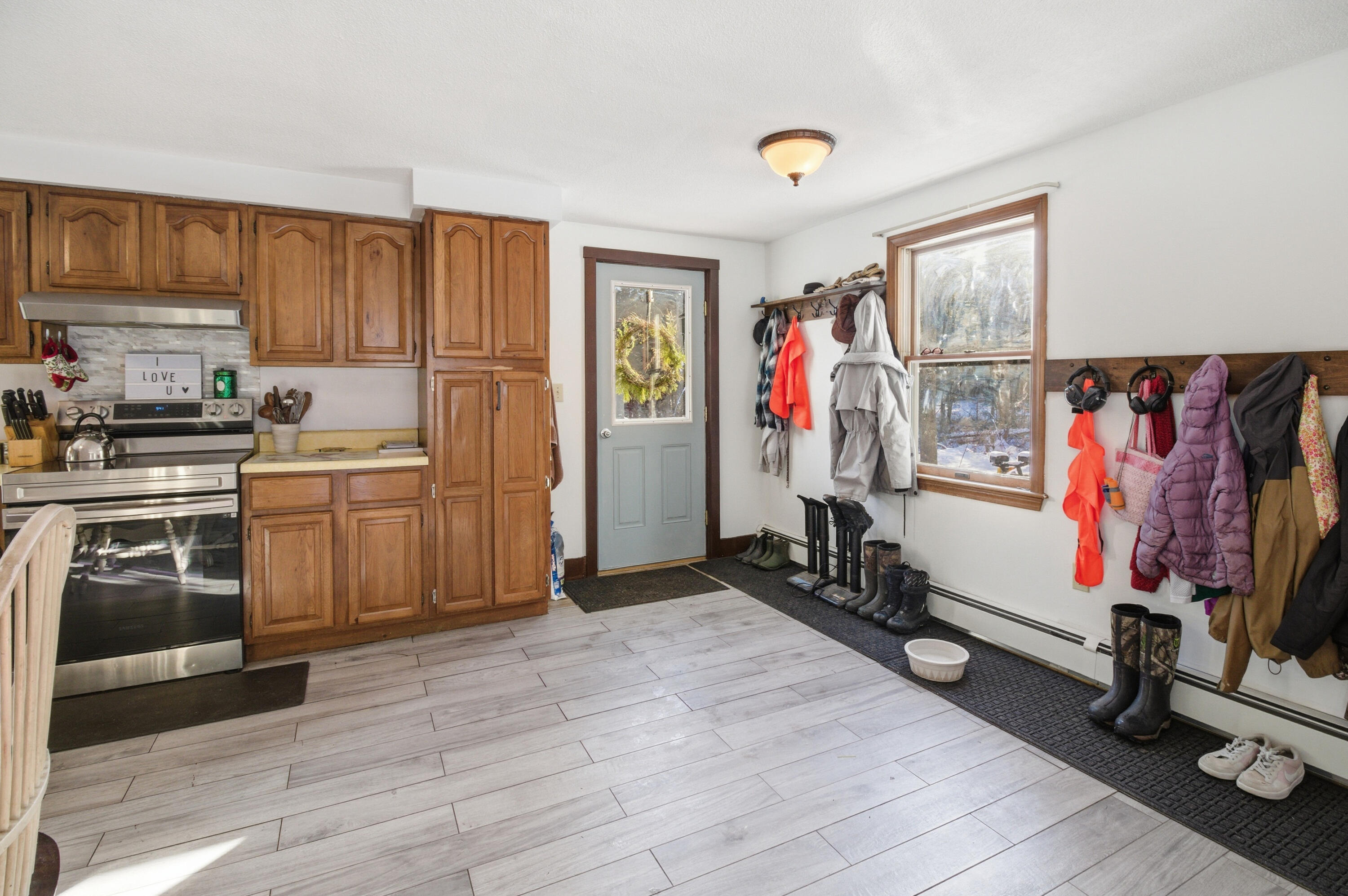 183 Pleasant Pond Road Turner, ME 04282 - Photo 10 of 44 183 Pleasant Pond Turner-34