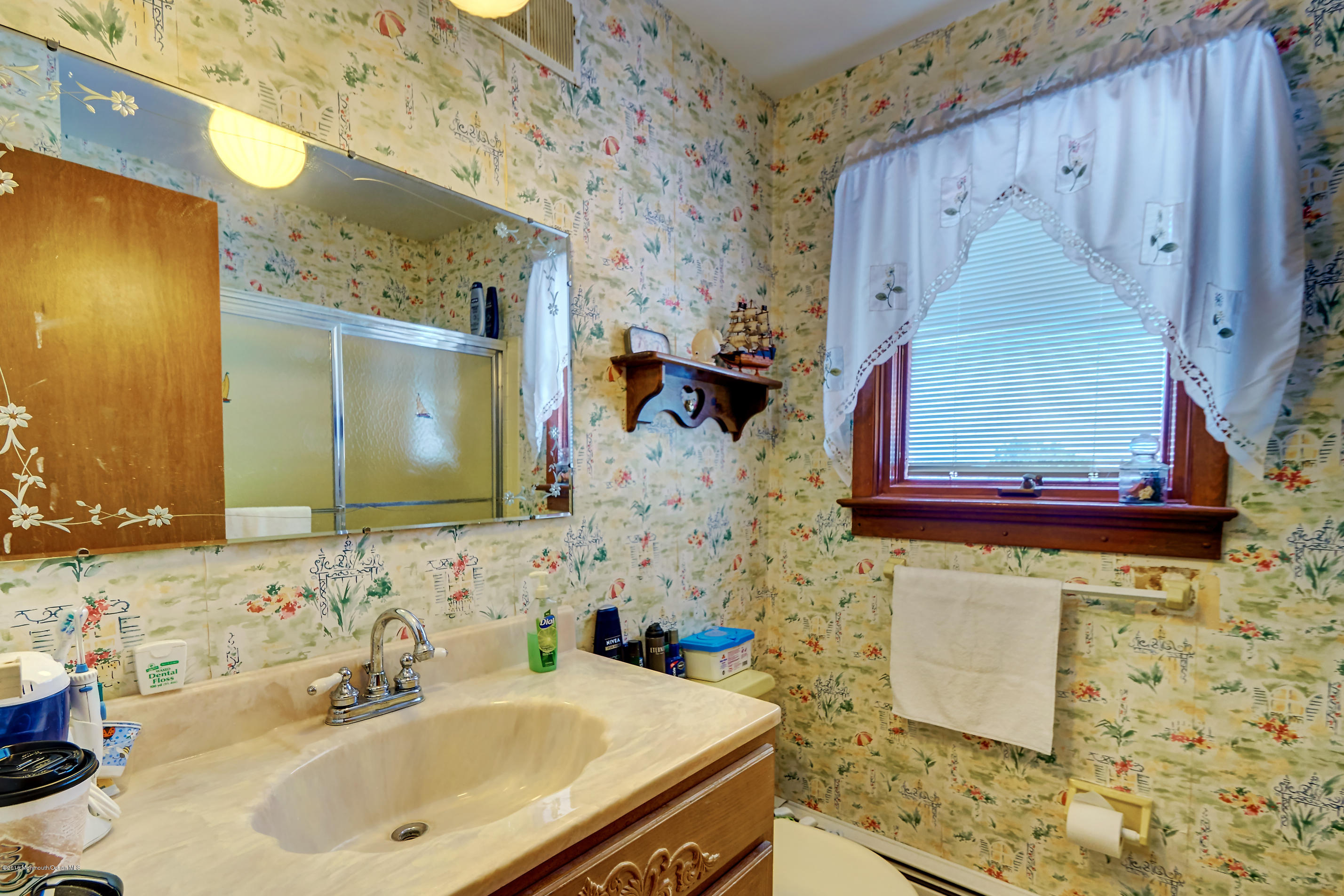 114 Whippany Road Barnegat, NJ 08005 - Photo 25 of 31 DSC06681_2_3_4_5Interior2