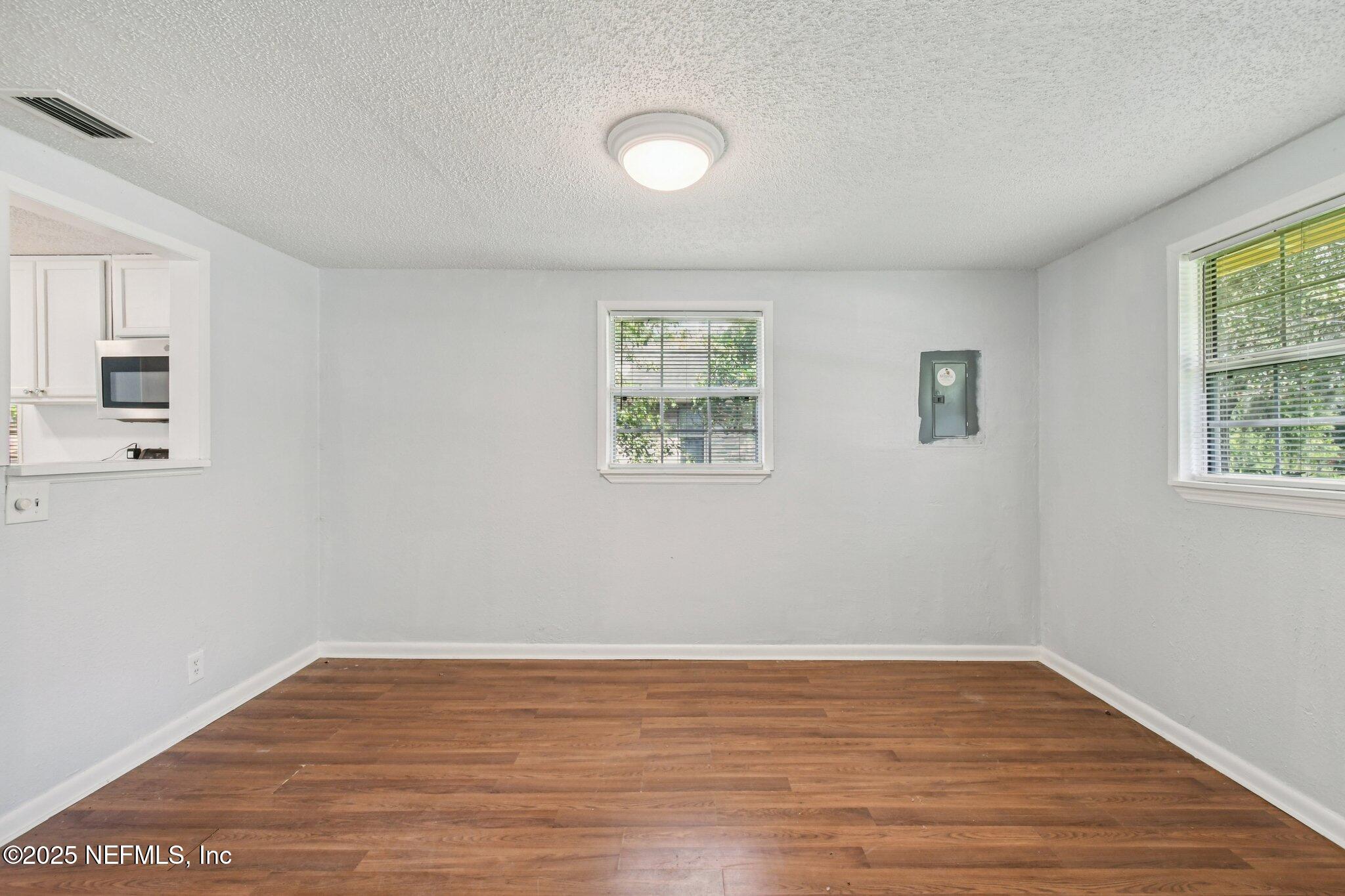 11820 Aaron Road Jacksonville, FL 32218 - Photo 9 of 46 9-web-or-mls-Aaron Rd-S0410-009