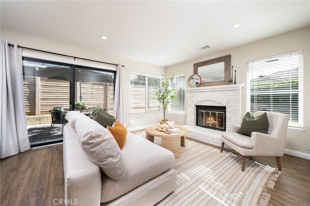 2016 Cobblefield Way Glendora, CA 91740 - Photo 9 of 38 Crackling Fireplace