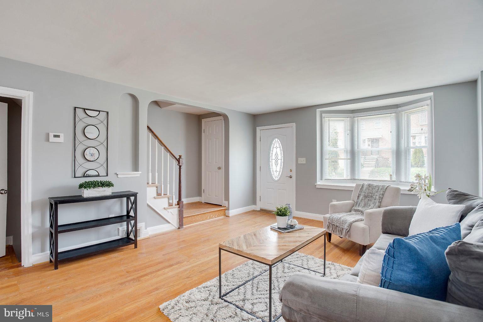 4917 West Hills Road Baltimore, MD 21229 - Photo 7 of 44