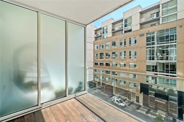 $539,000 | 6250 Hollywood Boulevard, Unit 4M, Los Angeles, CA 90028