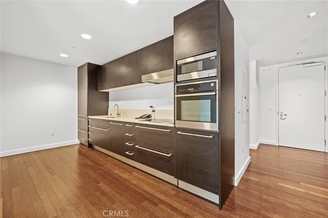 $539,000 | 6250 Hollywood Boulevard, Unit 4M, Los Angeles, CA 90028