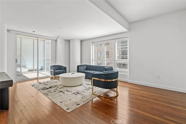 $539,000 | 6250 Hollywood Boulevard, Unit 4M, Los Angeles, CA 90028