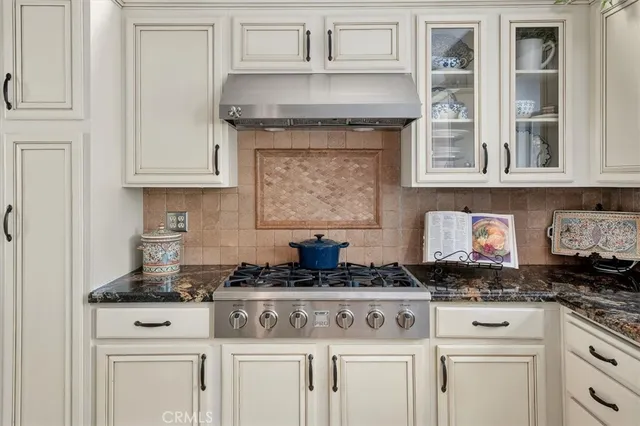 $1,050,000 | 22507 Poplar Street, Saugus, CA 91390