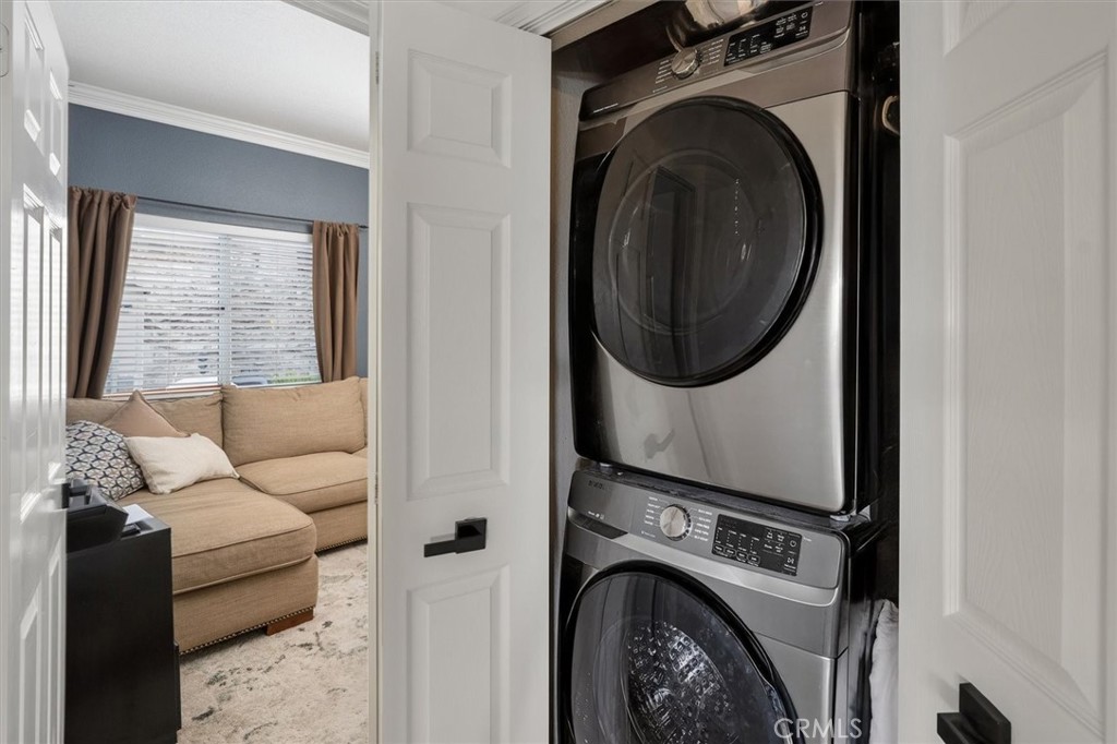 22507 Poplar Street Saugus, CA 91390 - Photo 17 of 54