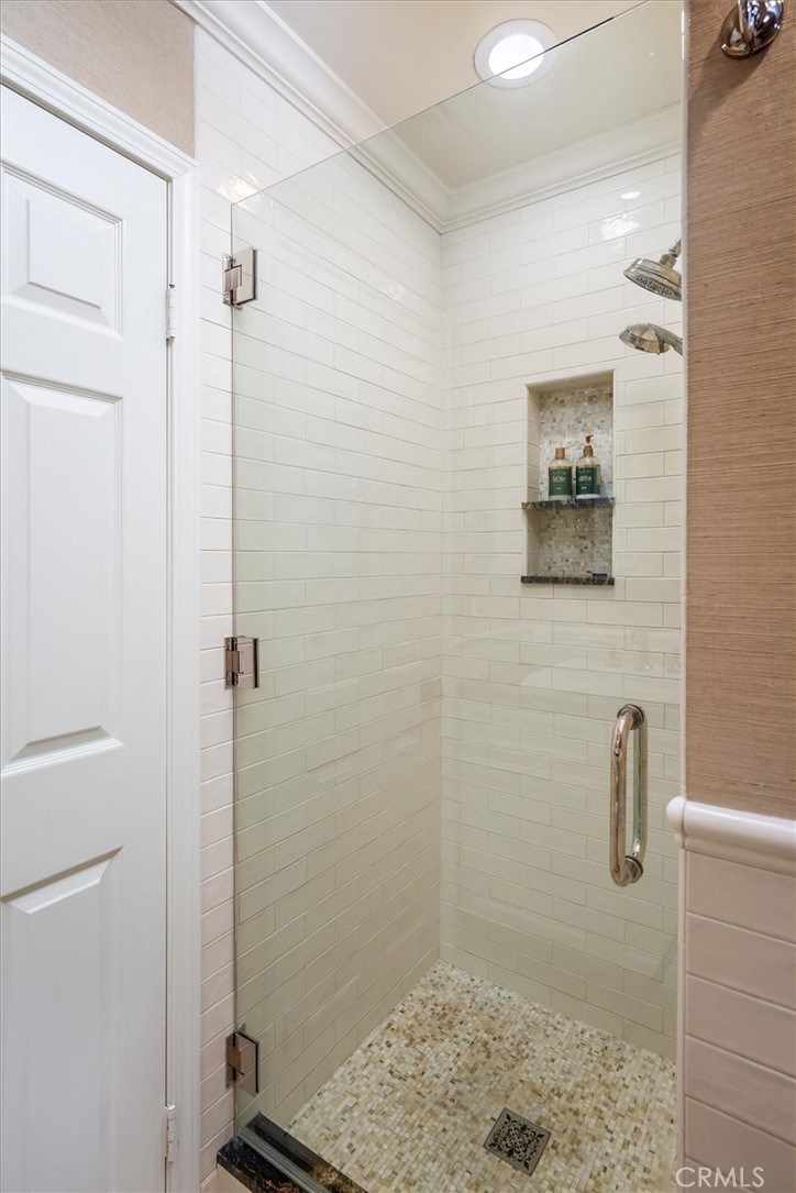 22507 Poplar Street Saugus, CA 91390 - Photo 20 of 54