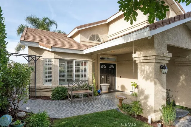 $1,050,000 | 22507 Poplar Street, Saugus, CA 91390