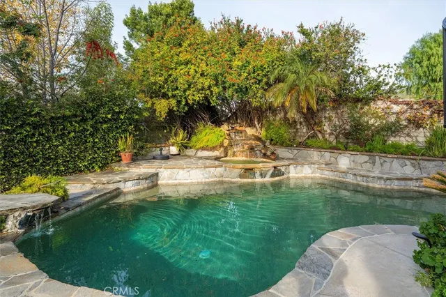 $1,050,000 | 22507 Poplar Street, Saugus, CA 91390