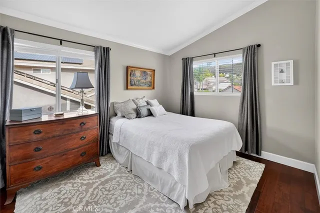 $1,050,000 | 22507 Poplar Street, Saugus, CA 91390