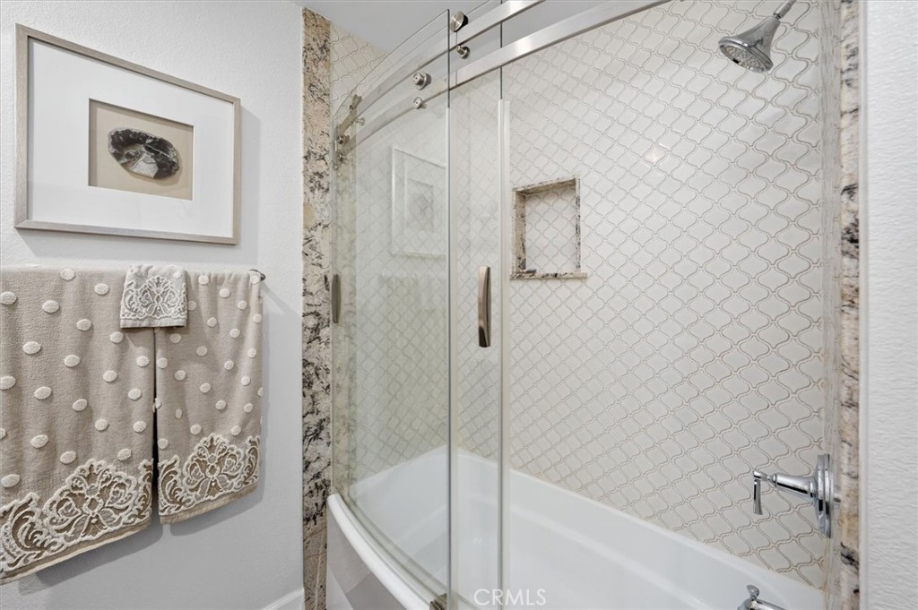 22507 Poplar Street Saugus, CA 91390 - Photo 41 of 54