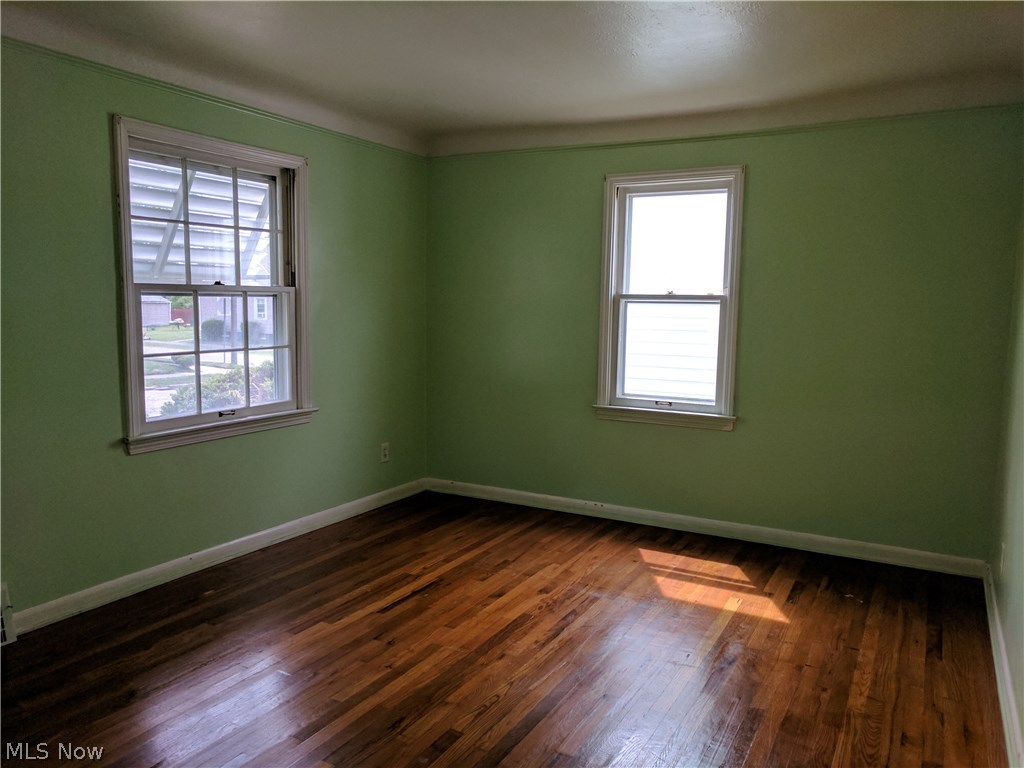 20705 Watson Road Maple Heights, OH 44137 - Photo 16 of 34 Gallery Image 16