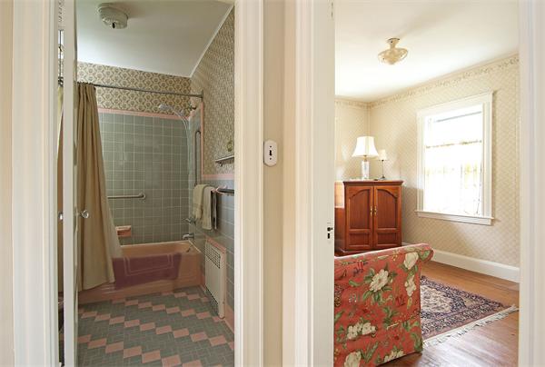 87 Overlook Road Arlington, MA 02474 - Photo 14 of 21
