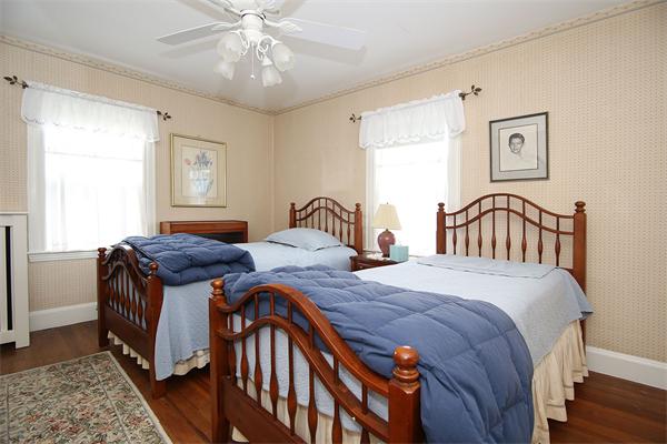 87 Overlook Road Arlington, MA 02474 - Photo 15 of 21