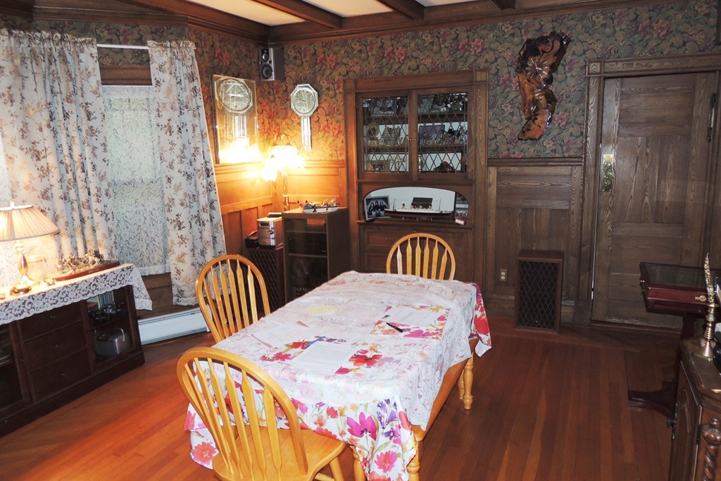 26 Fairfield Street Springfield, MA 01108 - Photo 5 of 23 Gallery Image 5