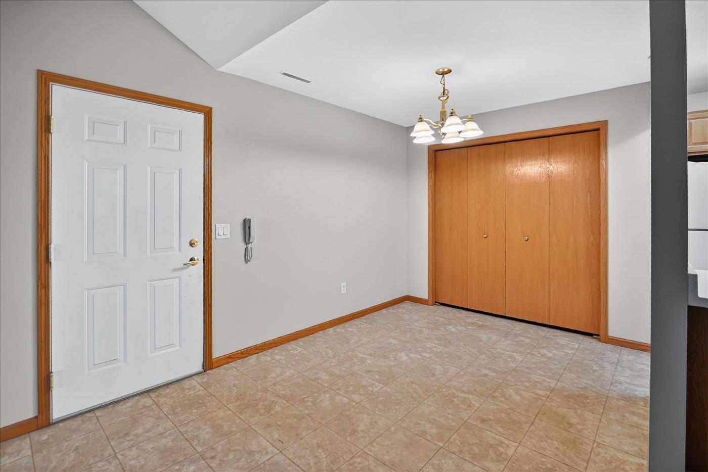 494 Cledell Street, Unit 4 Oregon, WI 53575 - Photo 11 of 49