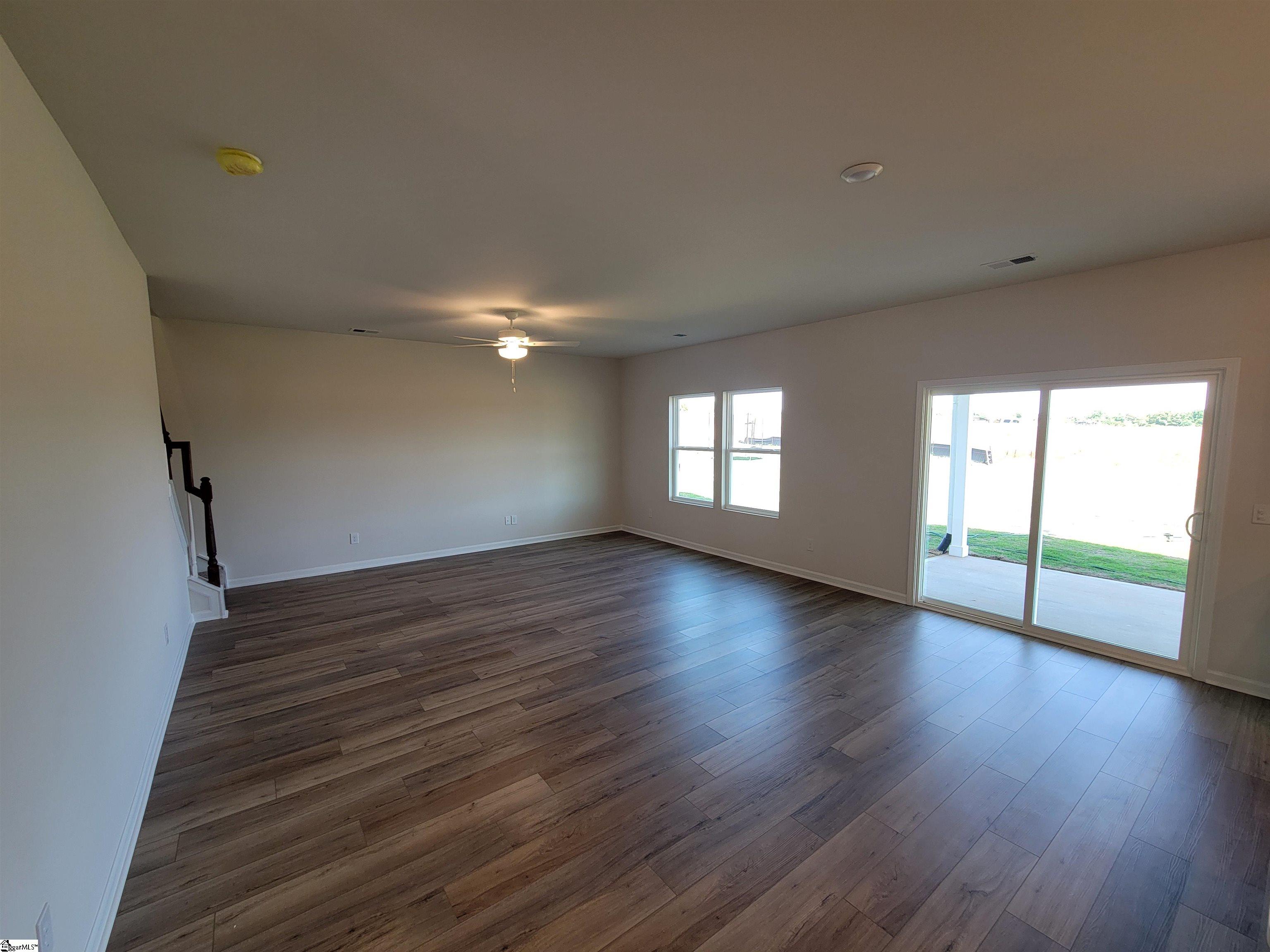 2324 Mill Loop Spartanburg, SC 29301 - Photo 2 of 13