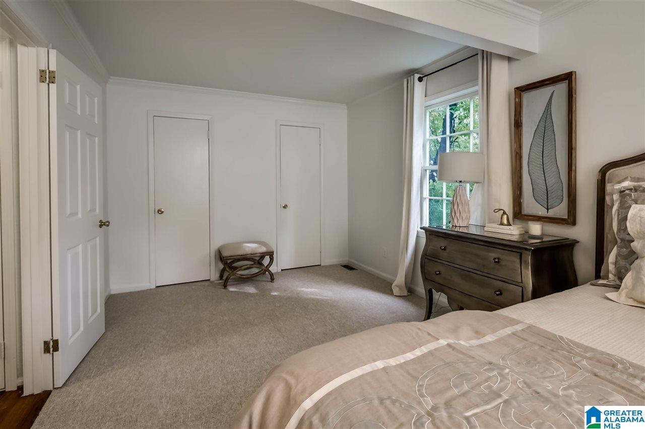 145 Memory Court Mountain Brook, AL 35213 - Photo 19 of 31
