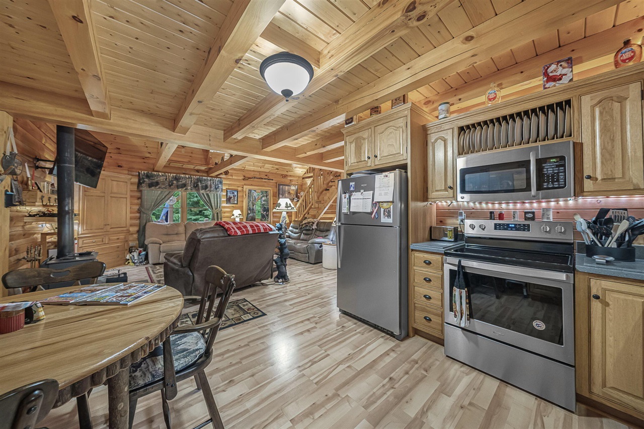 2860 East 48 1/2 Road Cadillac, MI 49601 - Photo 22 of 66