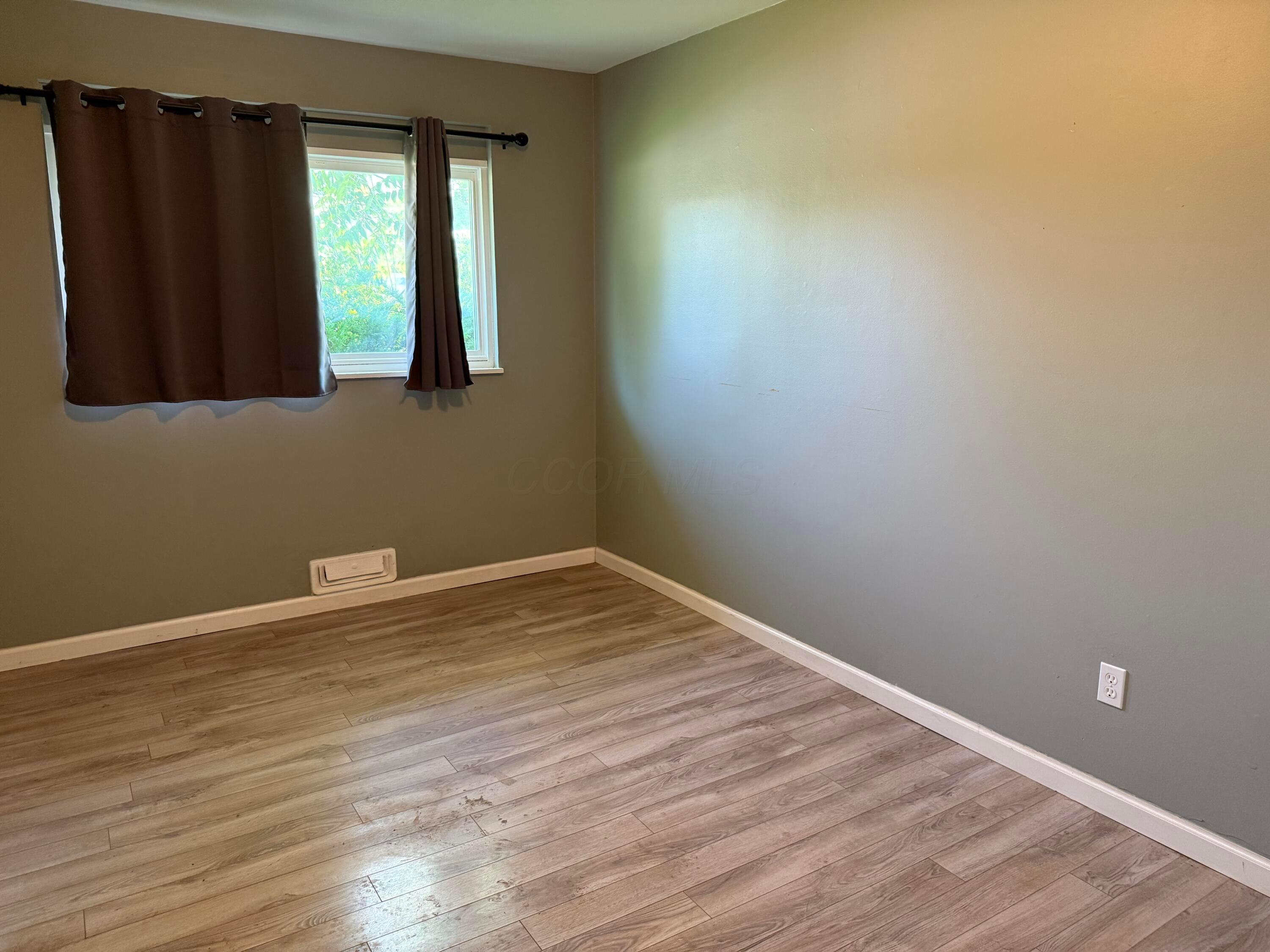 936 Northridge Road Columbus, OH 43224 - Photo 13 of 15