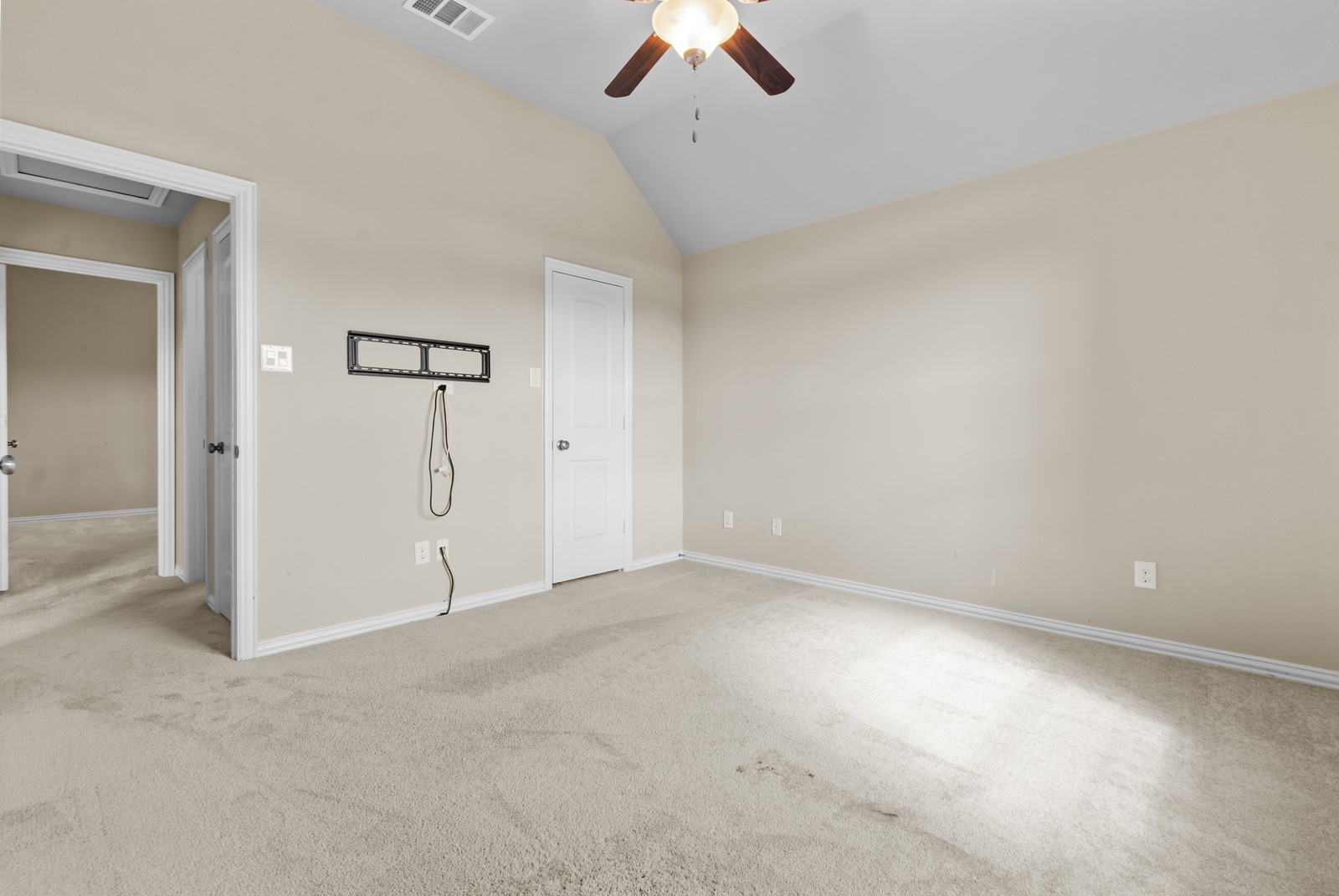 3704 Ashbury Road Round Rock, TX 78681 - Photo 33 of 38