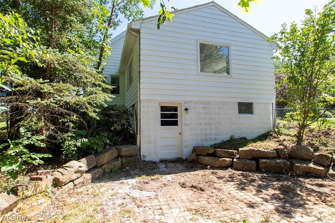 2739 South Cleveland Massillon Road Barberton, OH 44203 - Photo 24 of 28